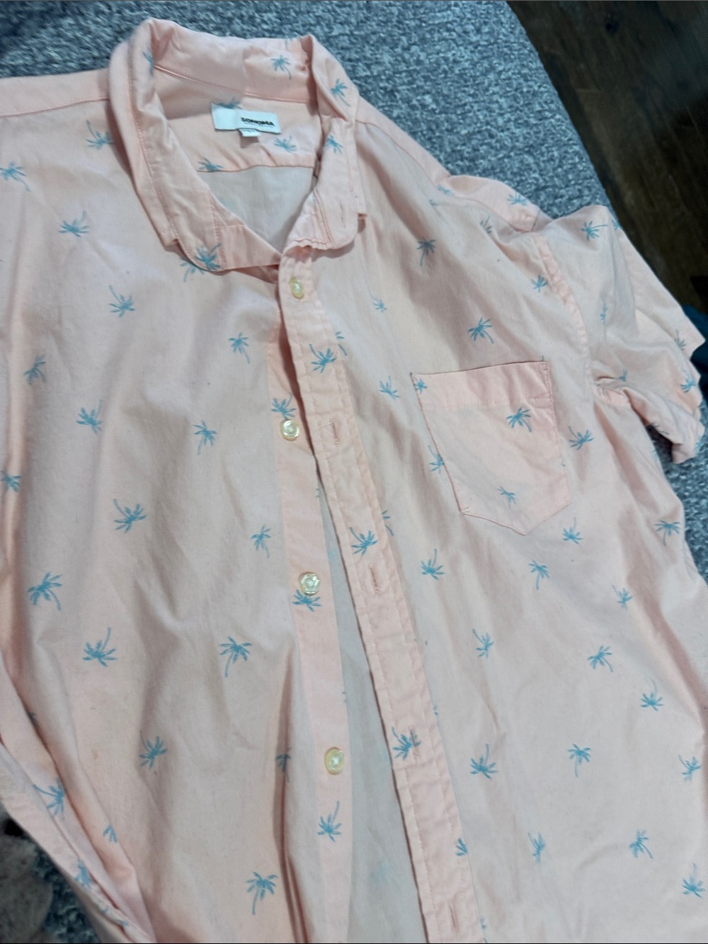 Men's Light Pink Short-Sleeve Button-Up Shirt with Palm Print